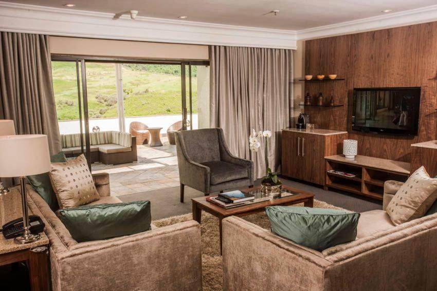 Drakensberg Sun Resort Cathkin Park Екстер'єр фото