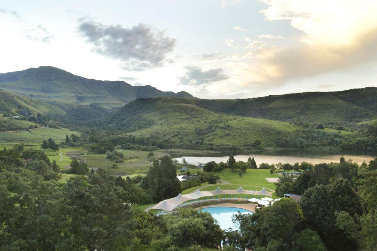 Drakensberg Sun Resort Cathkin Park Екстер'єр фото