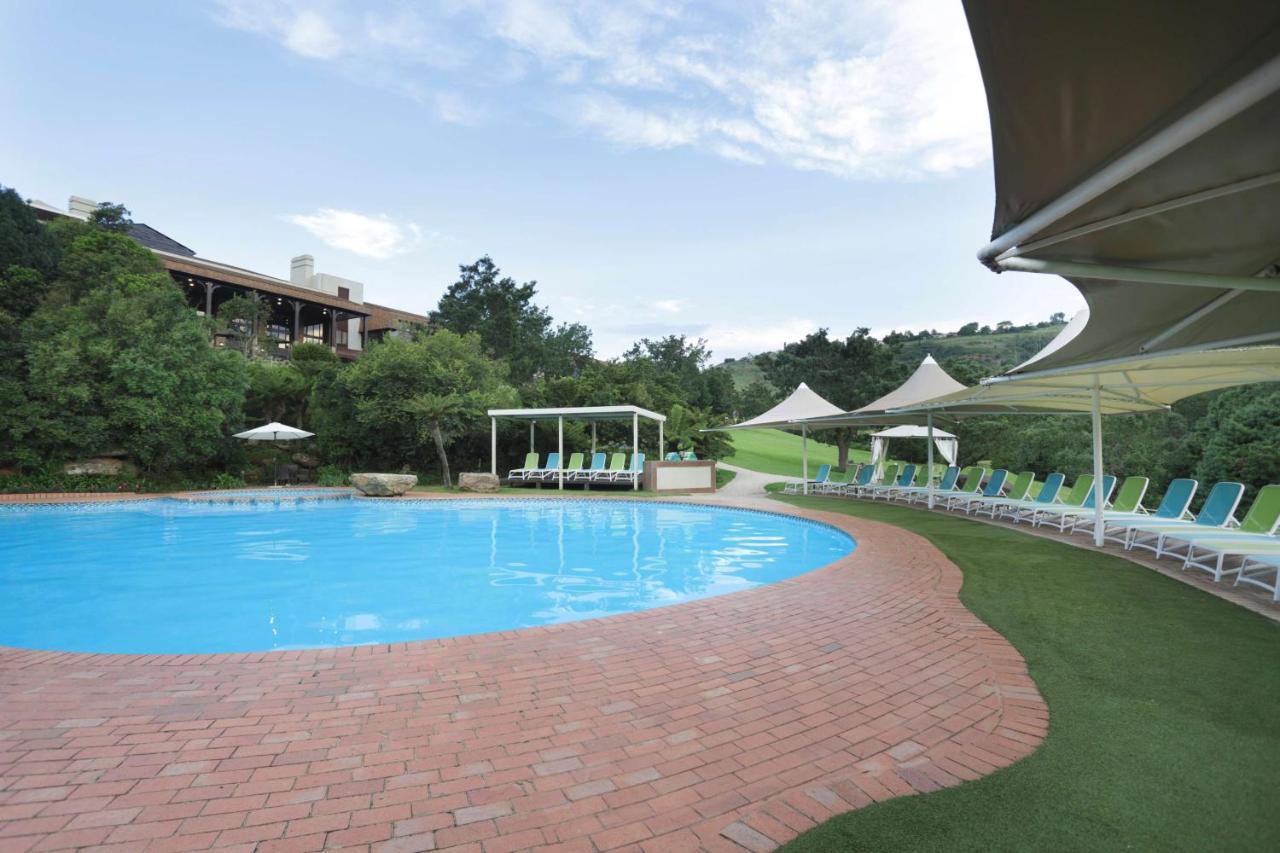 Drakensberg Sun Resort Cathkin Park Екстер'єр фото