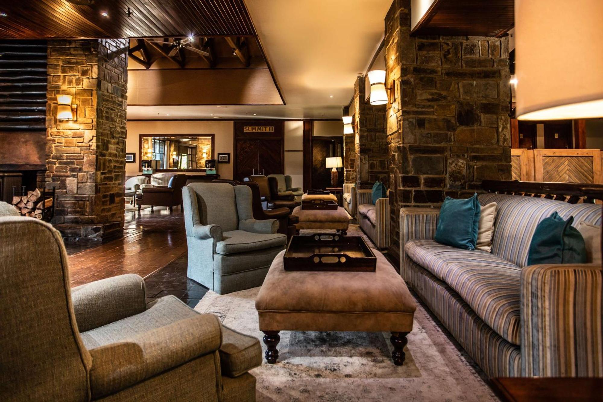 Drakensberg Sun Resort Cathkin Park Екстер'єр фото