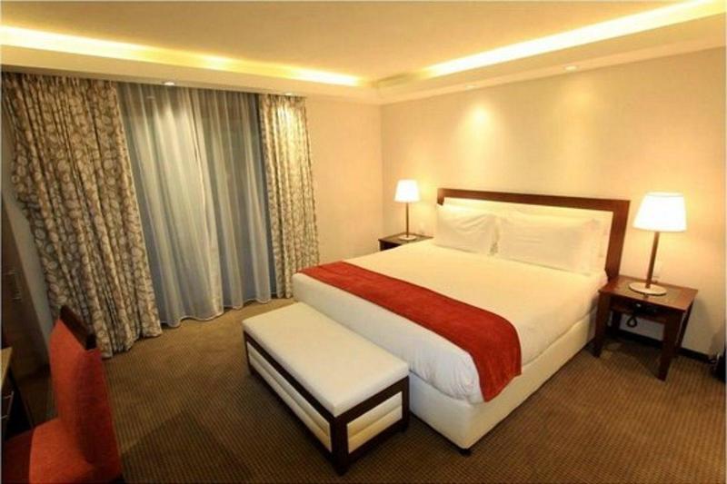 Drakensberg Sun Resort Cathkin Park Екстер'єр фото